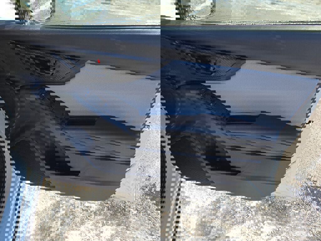 2023 SUBARU CROSSTREK - Image 4