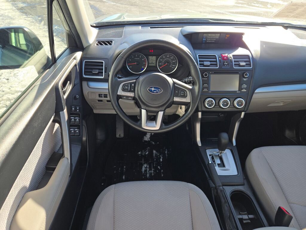 2017 SUBARU FORESTER - Image 17