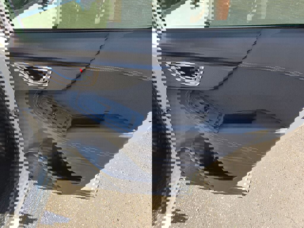 2023 SUBARU FORESTER - Image 8