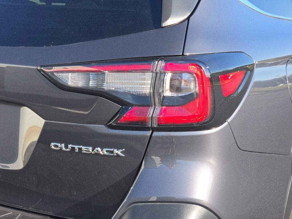 2023 SUBARU OUTBACK - Image 12