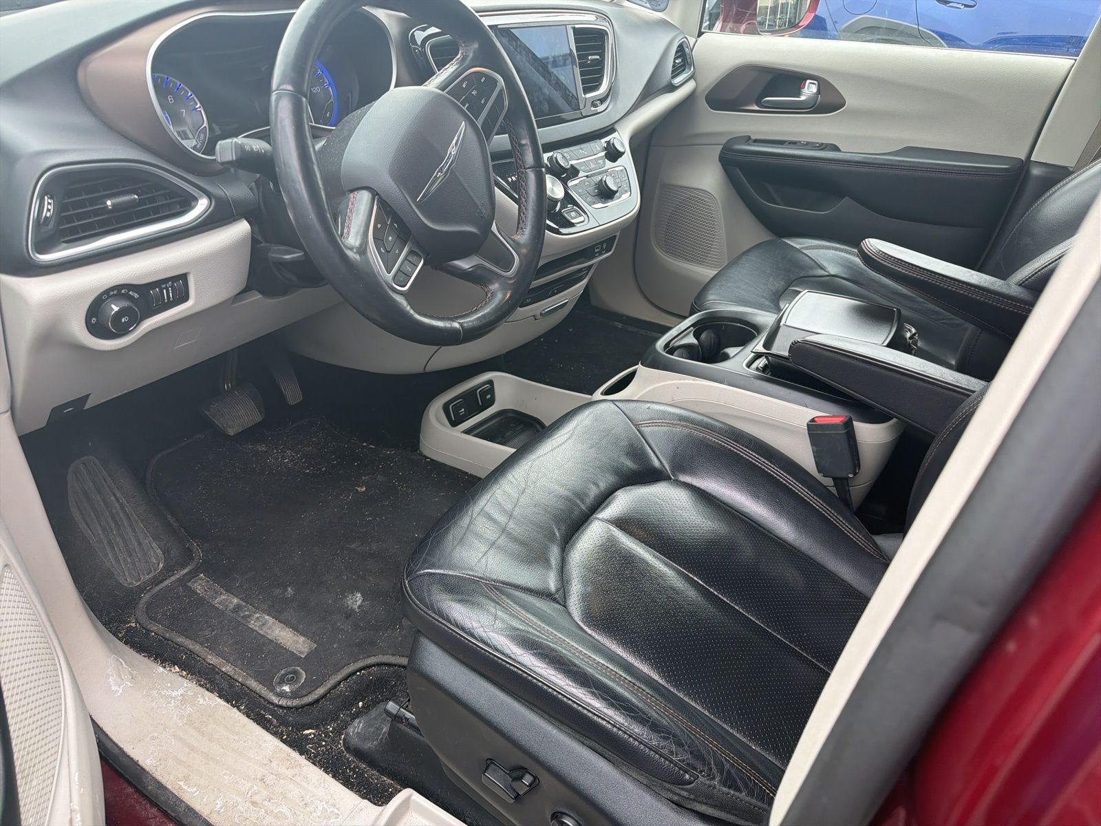 2018 CHRYSLER PACIFICA - Image 10