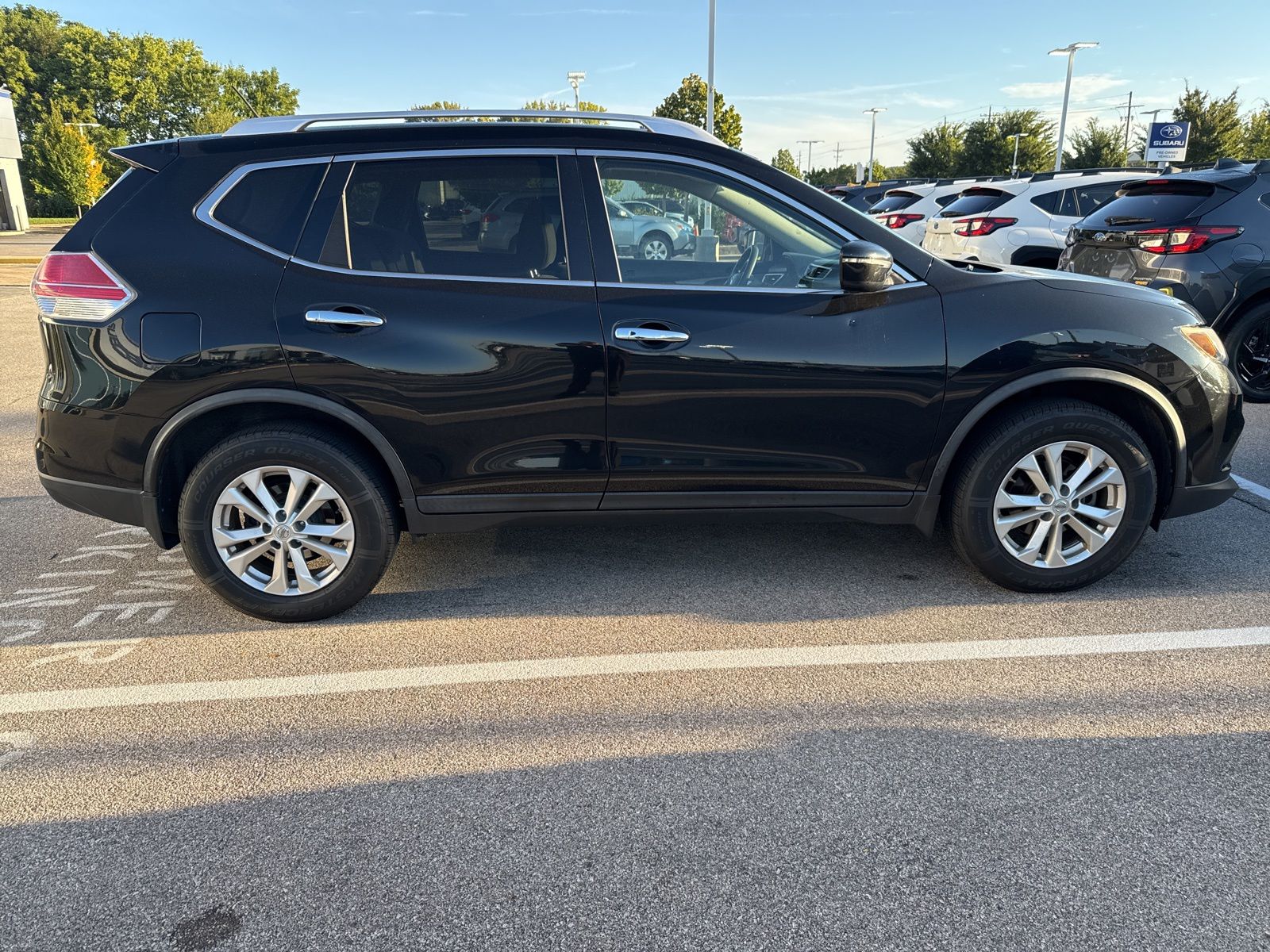 Used 2016 Nissan Rogue SV with VIN KNMAT2MV3GP622588 for sale in Lafayette, IN