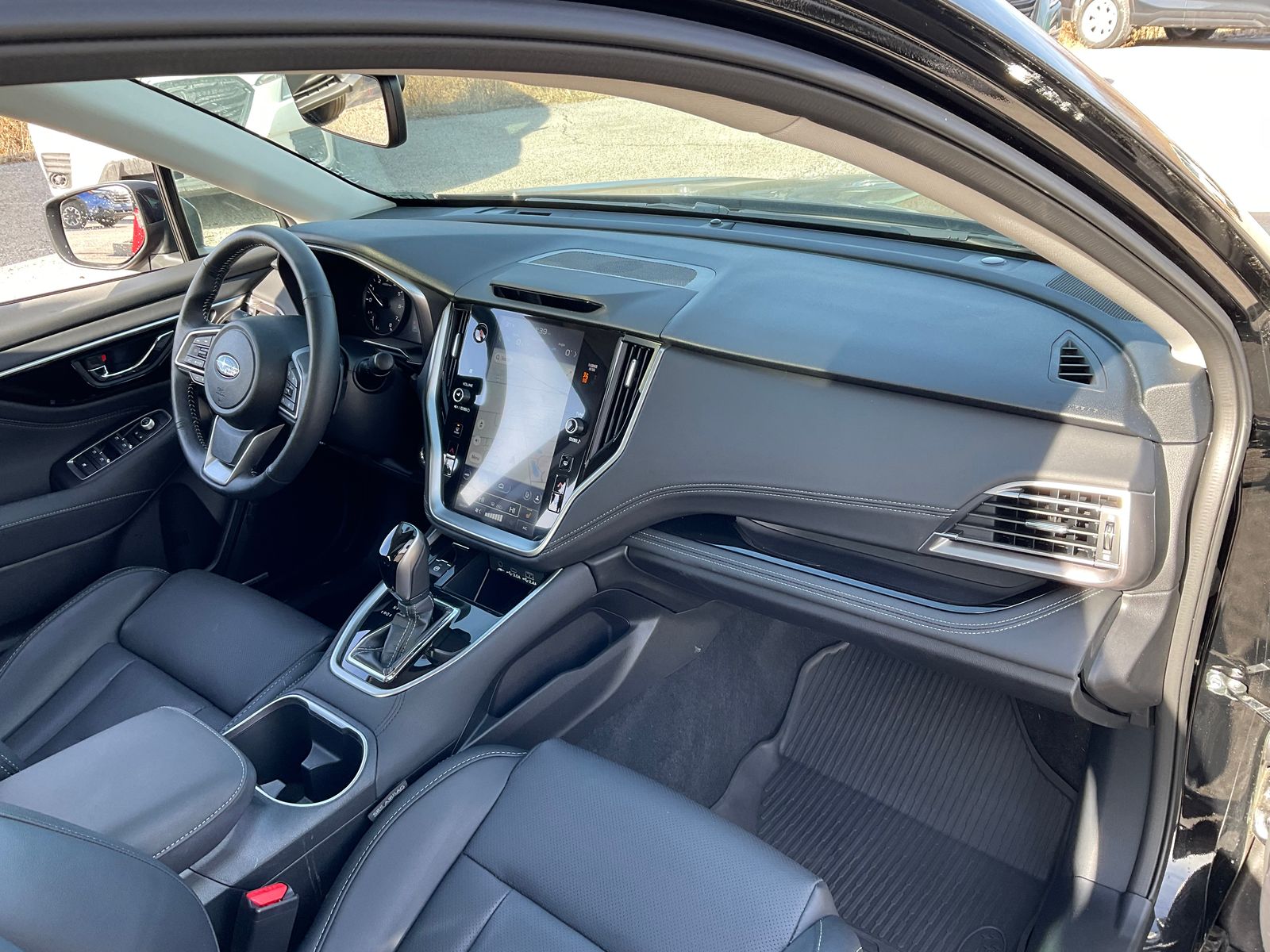 2025 SUBARU LEGACY - Image 30