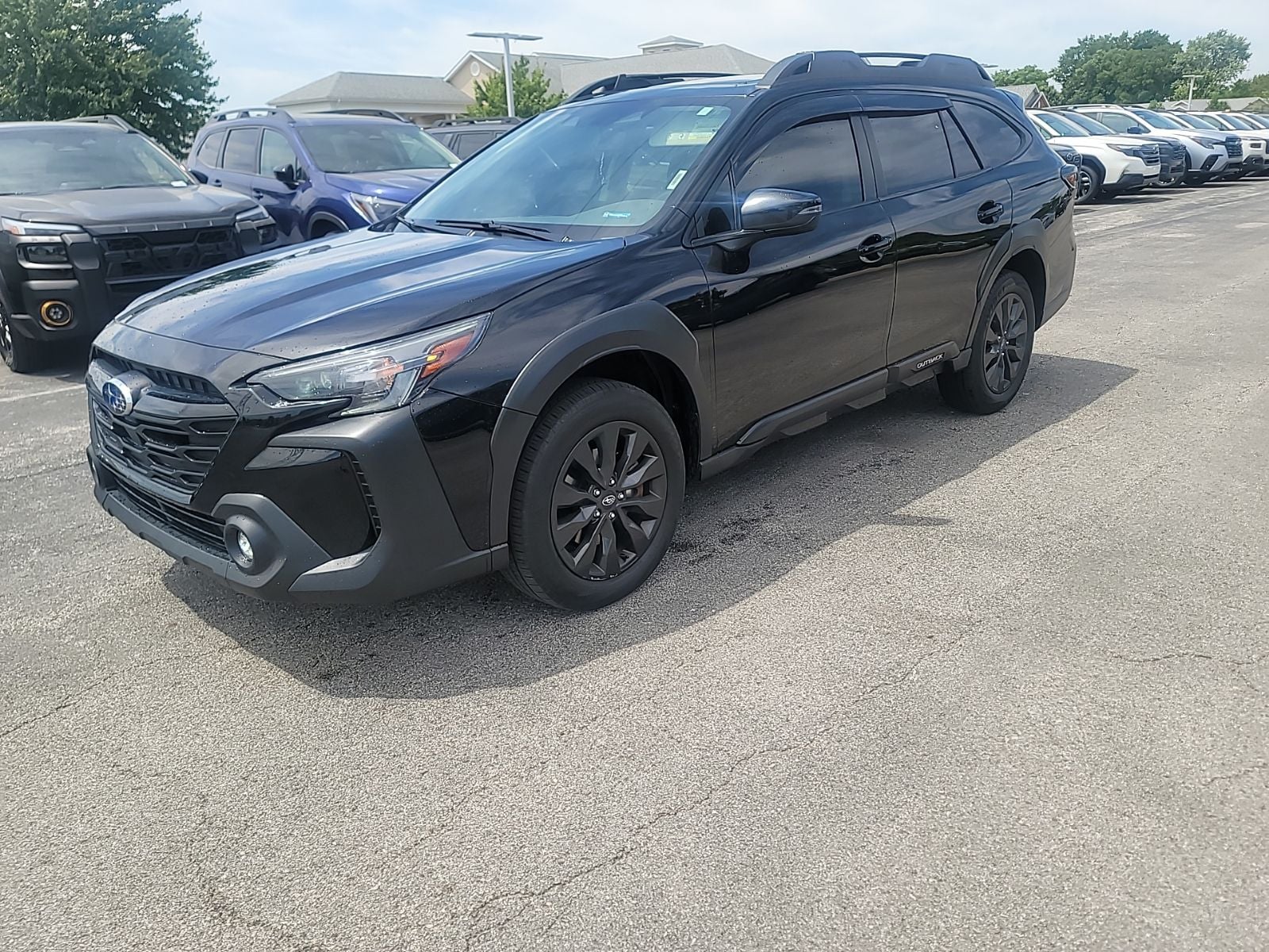 2024 Subaru Outback Onyx Edition's photo