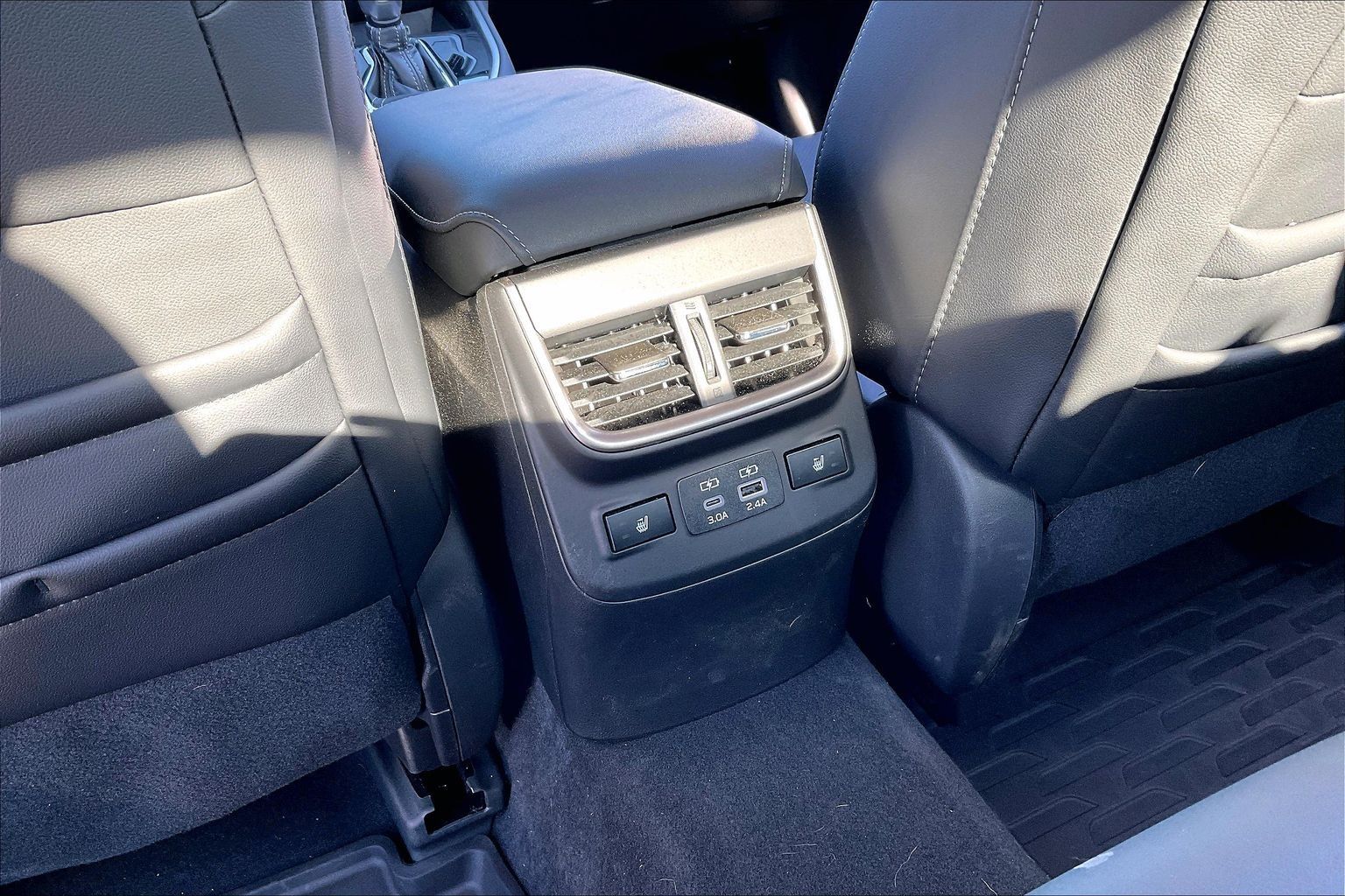 2025 SUBARU LEGACY - Image 24