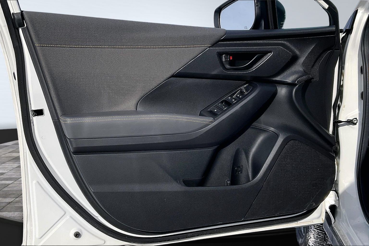 2025 SUBARU CROSSTREK - Image 17