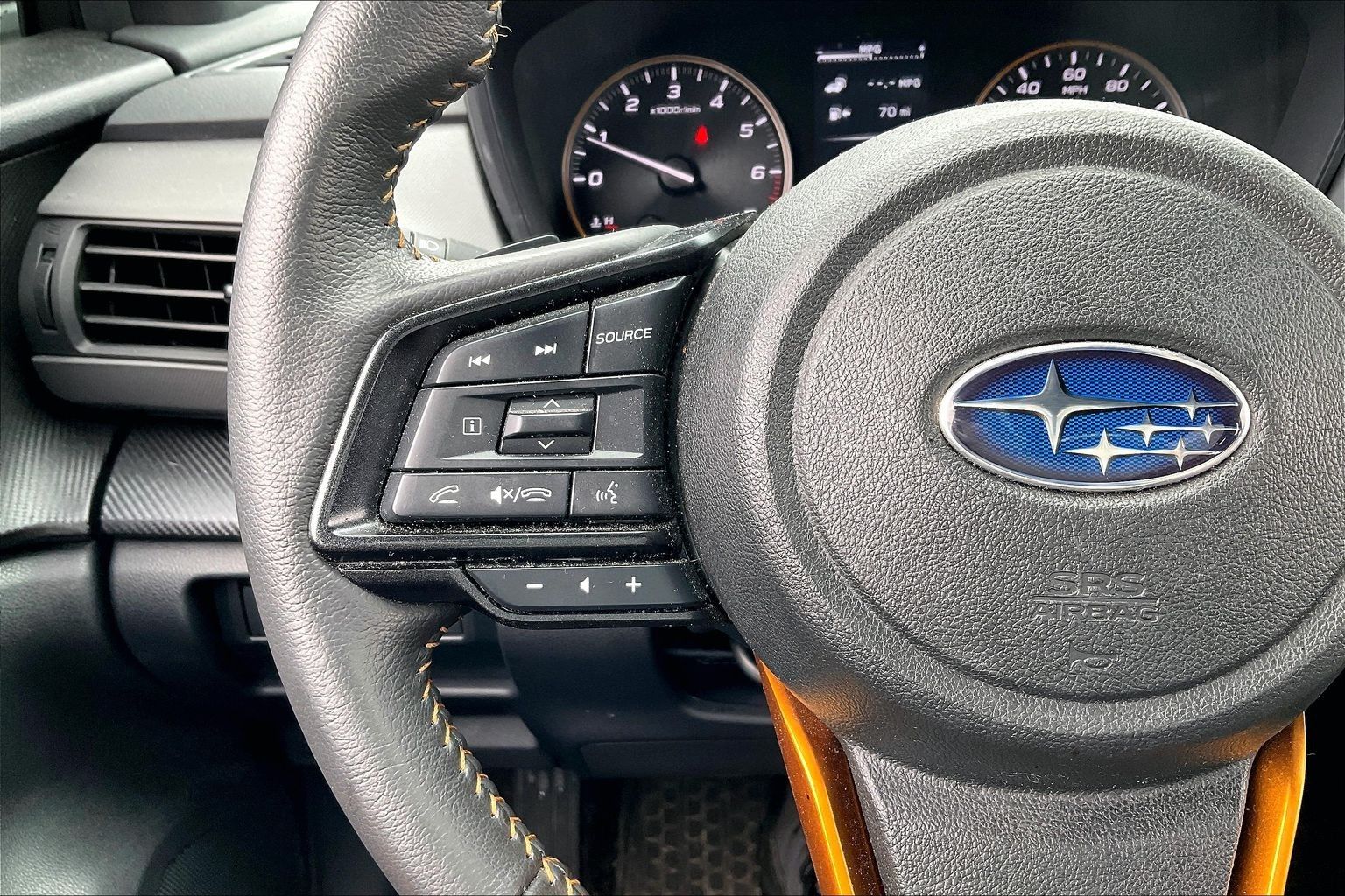 2024 SUBARU CROSSTREK - Image 12