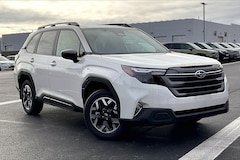 2025 Subaru Forester Premium SUV