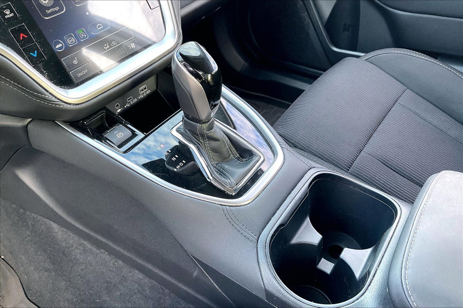 2025 SUBARU LEGACY - Image 12