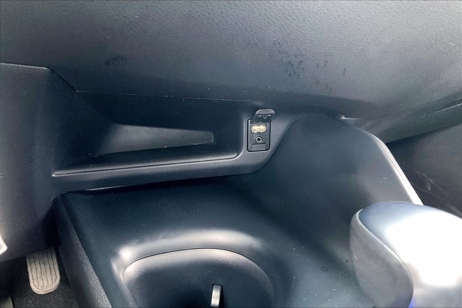 2018 TOYOTA C-HR - Image 24