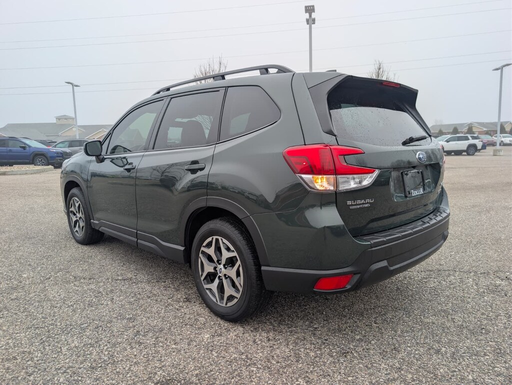 Used 2023 Subaru Forester Premium SUV