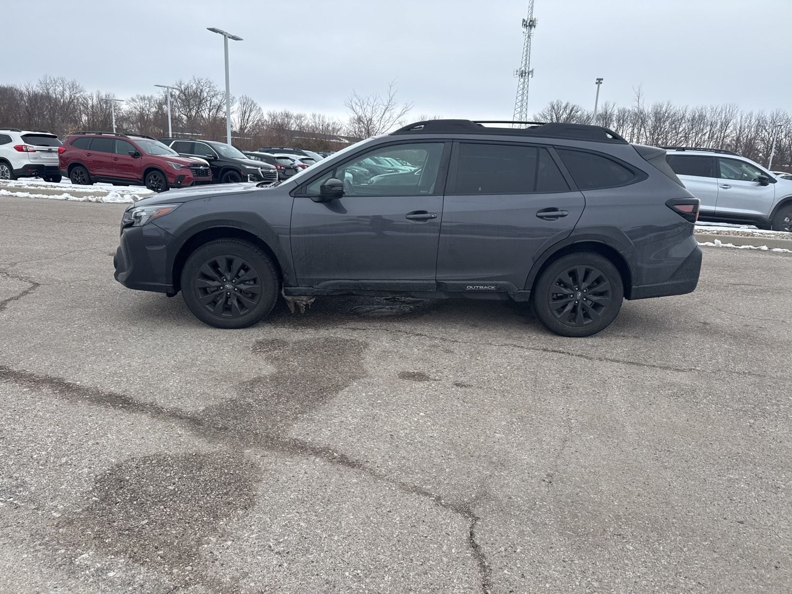 2023 SUBARU OUTBACK - Image 19