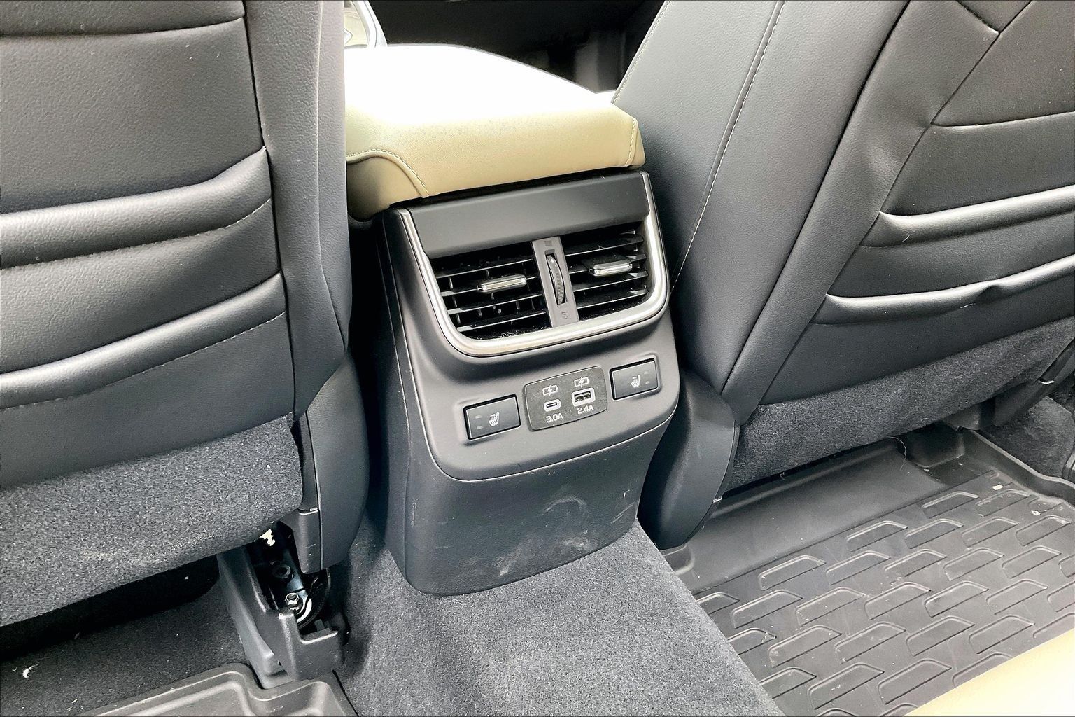 2025 SUBARU OUTBACK - Image 24