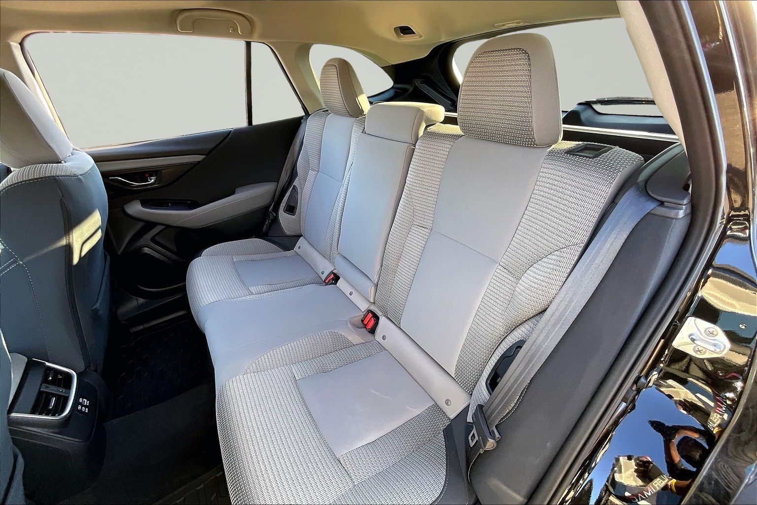 2025 SUBARU OUTBACK - Image 27