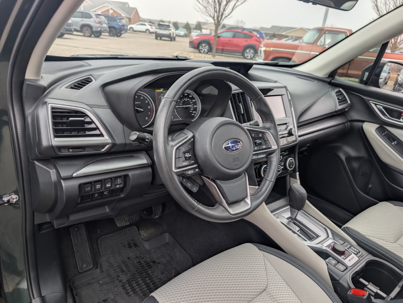 2023 SUBARU FORESTER - Image 27