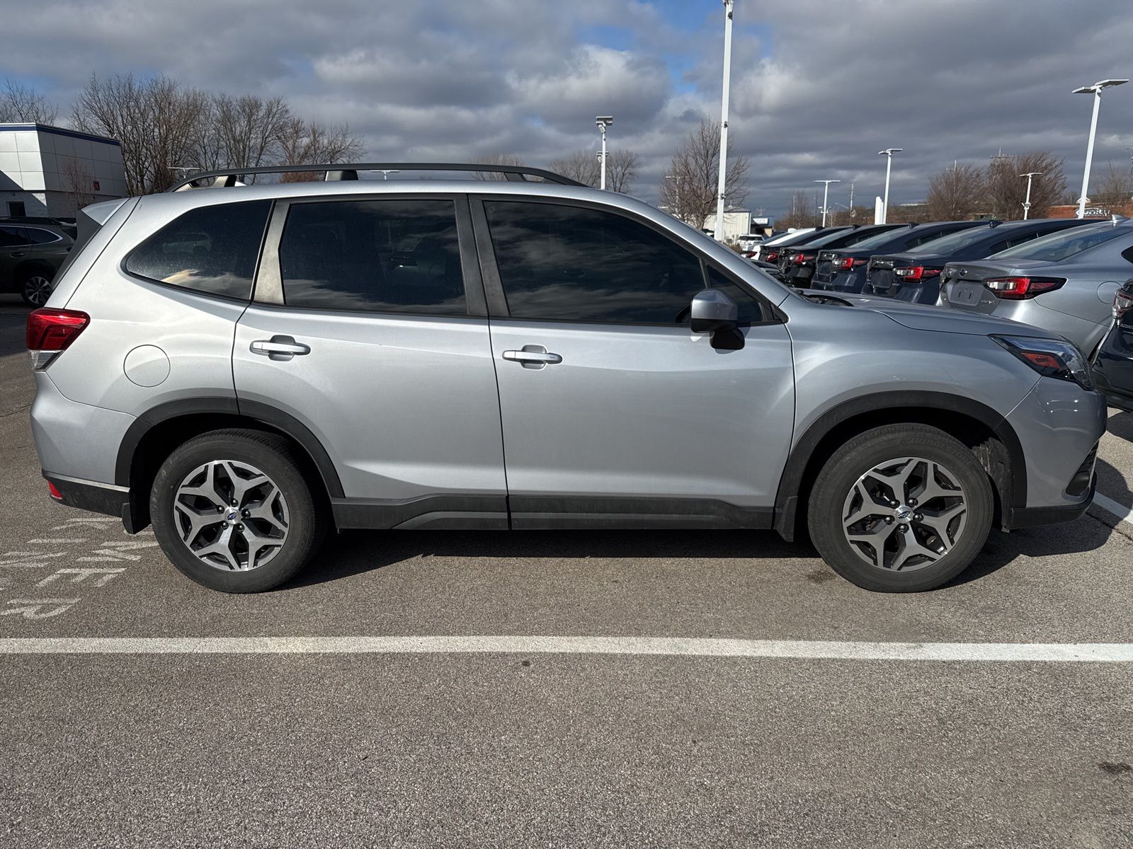 2023 SUBARU FORESTER - Image 7