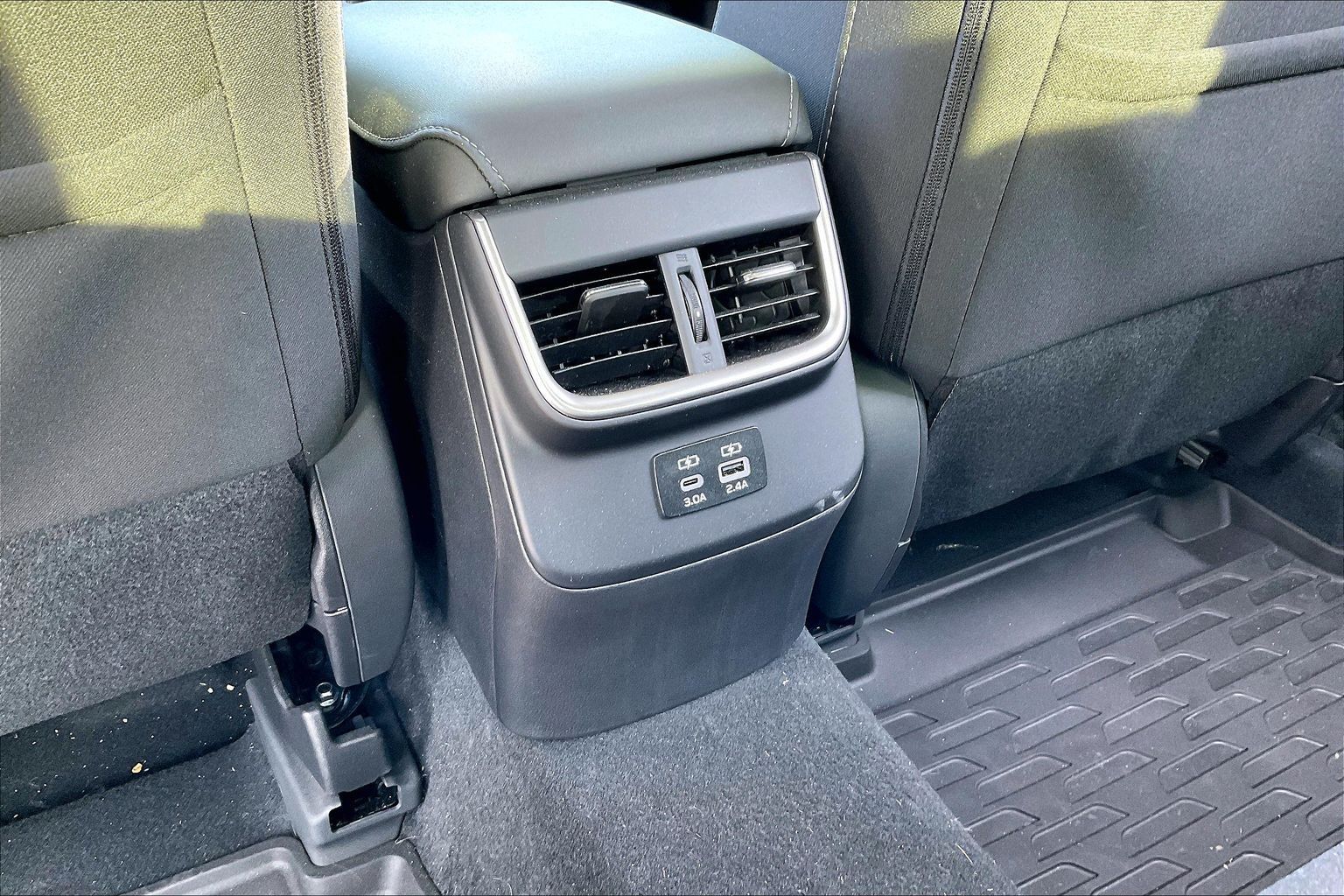 2023 SUBARU LEGACY - Image 18