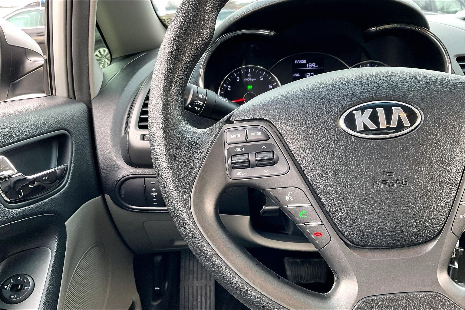 2014 KIA FORTE - Image 18