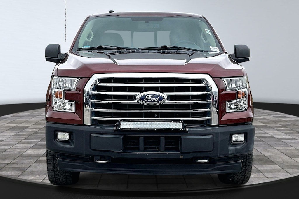 Used 2017 Ford F-150 XLT Truck