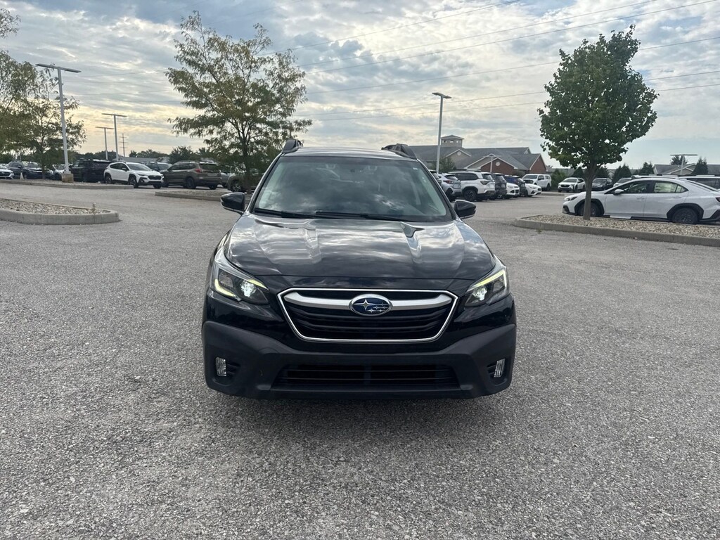 Used 2022 Subaru Outback Premium SUV
