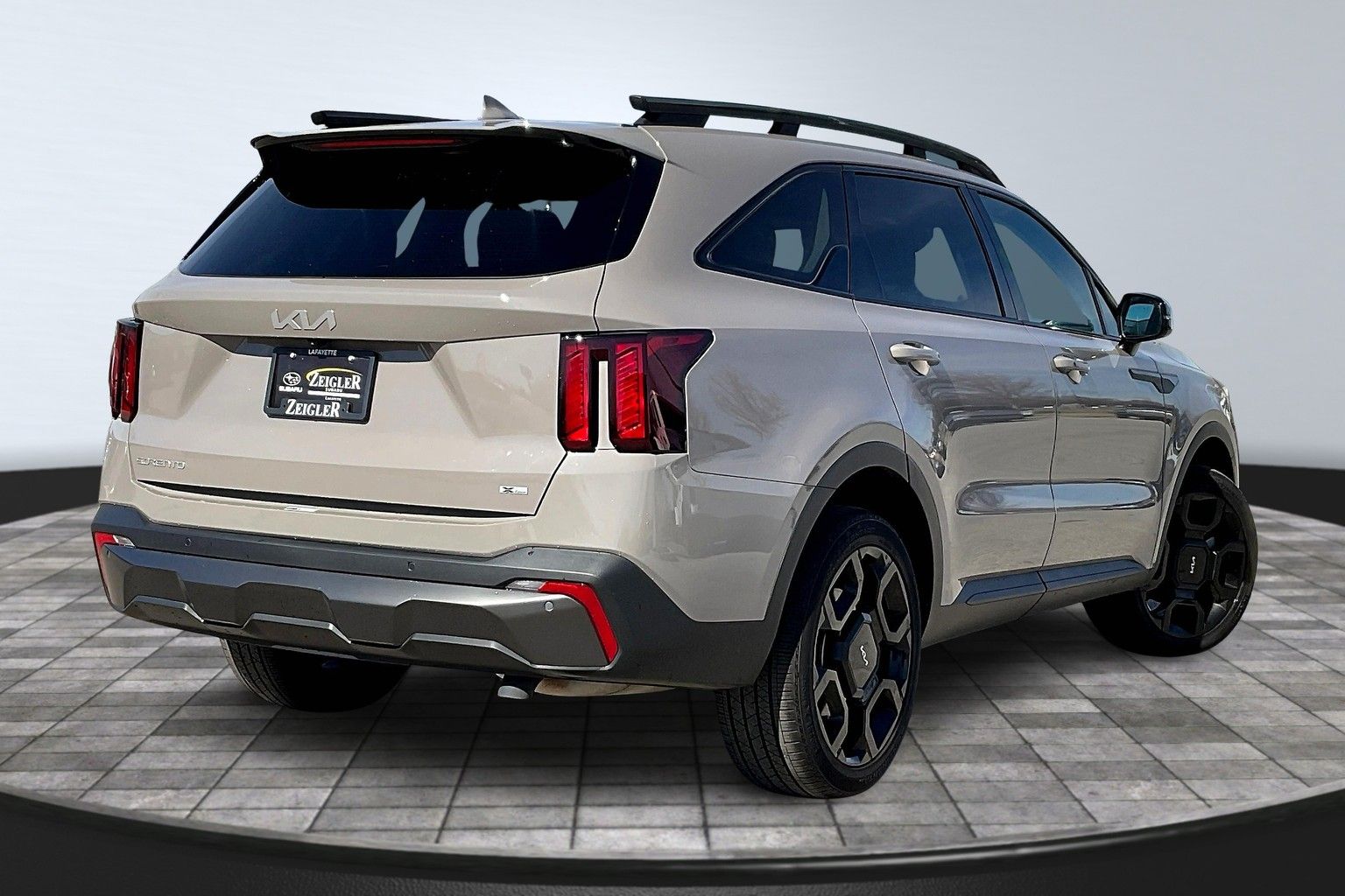 Used 2024 Kia Sorento X-Line EX with VIN 5XYRHDJF5RG304524 for sale in Lafayette, IN