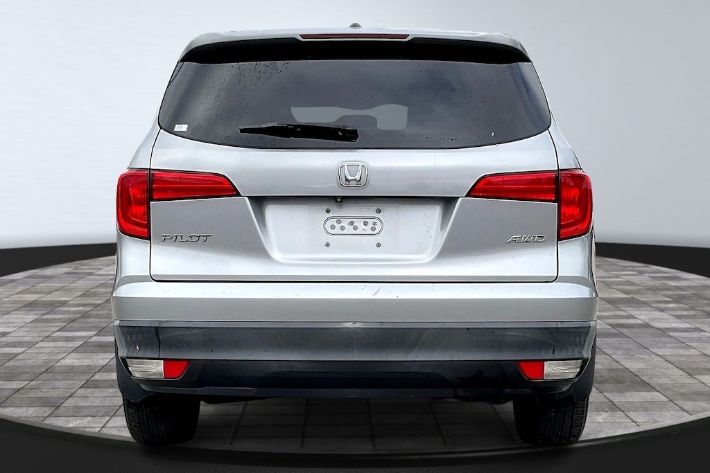 Used 2016 Honda Pilot EX-L SUV