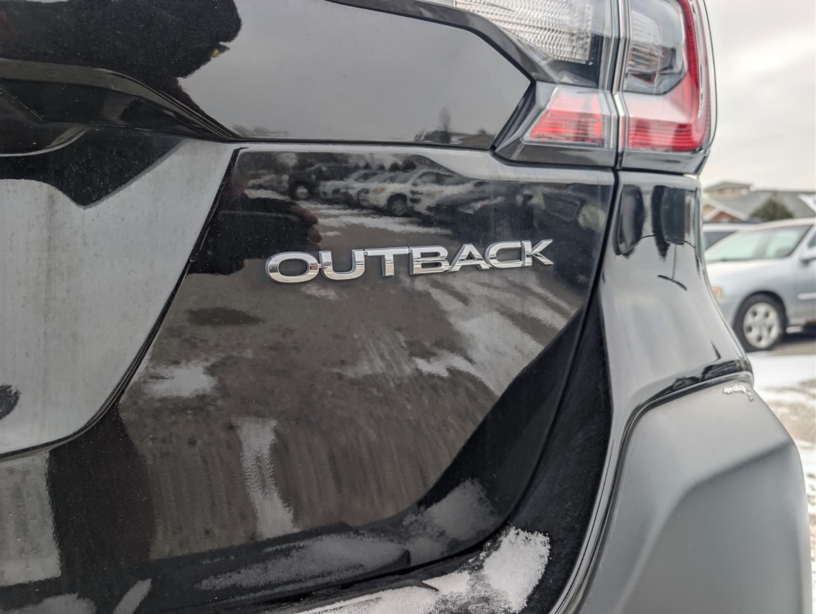 2024 SUBARU OUTBACK - Image 8
