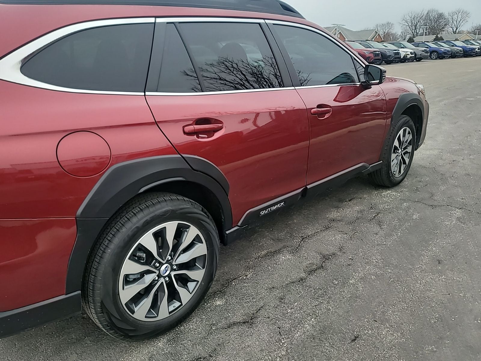 2025 SUBARU OUTBACK - Image 11