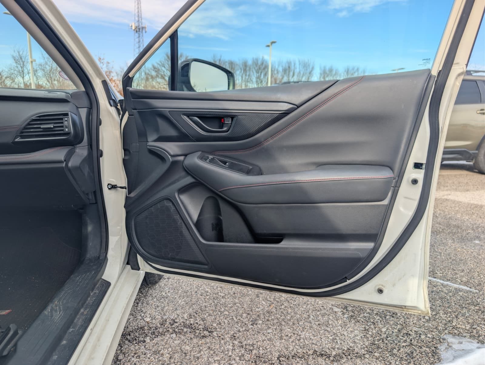 2023 SUBARU LEGACY - Image 28