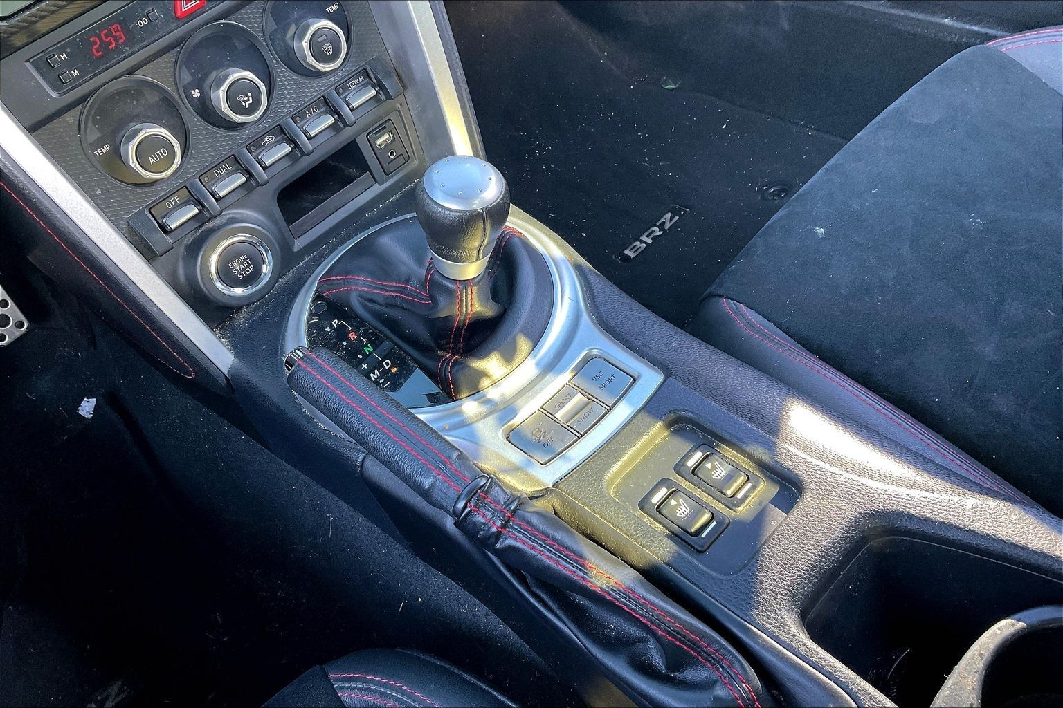 2016 SUBARU BRZ - Image 10