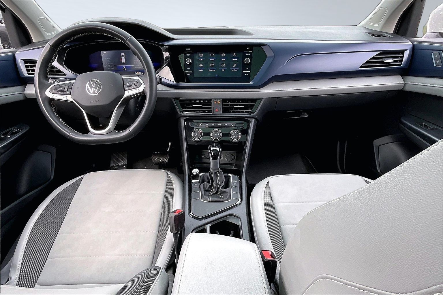 2023 VOLKSWAGEN TAOS - Image 14