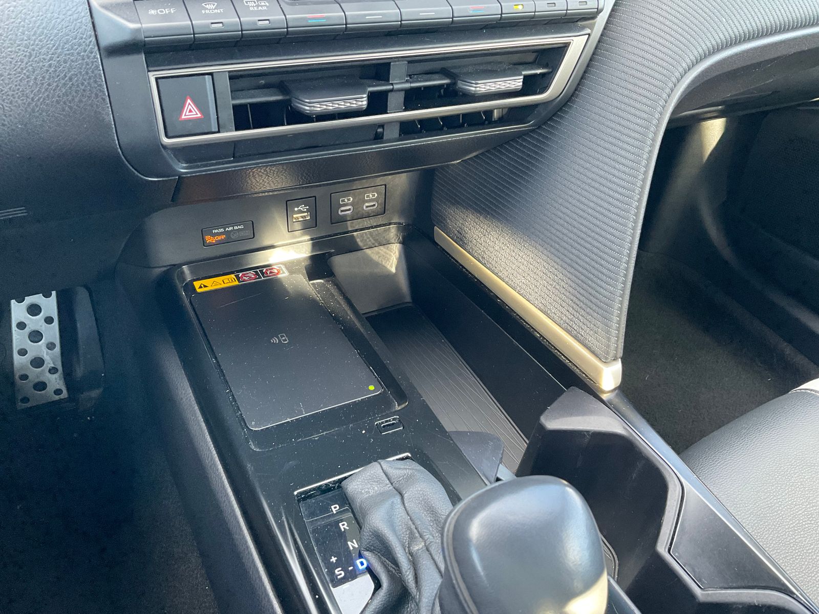 2025 TOYOTA CAMRY - Image 18