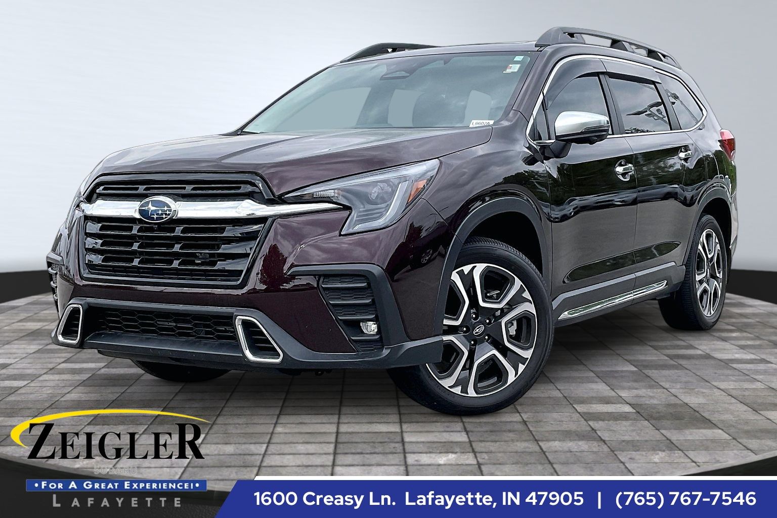 2023 Subaru Ascent Touring's photo