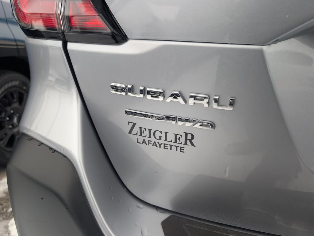 Used 2025 Subaru Outback Premium SUV