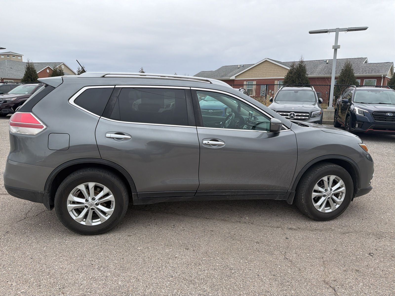 2016 NISSAN ROGUE - Image 12