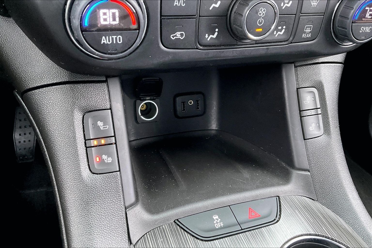 2017 GMC ACADIA - Image 24