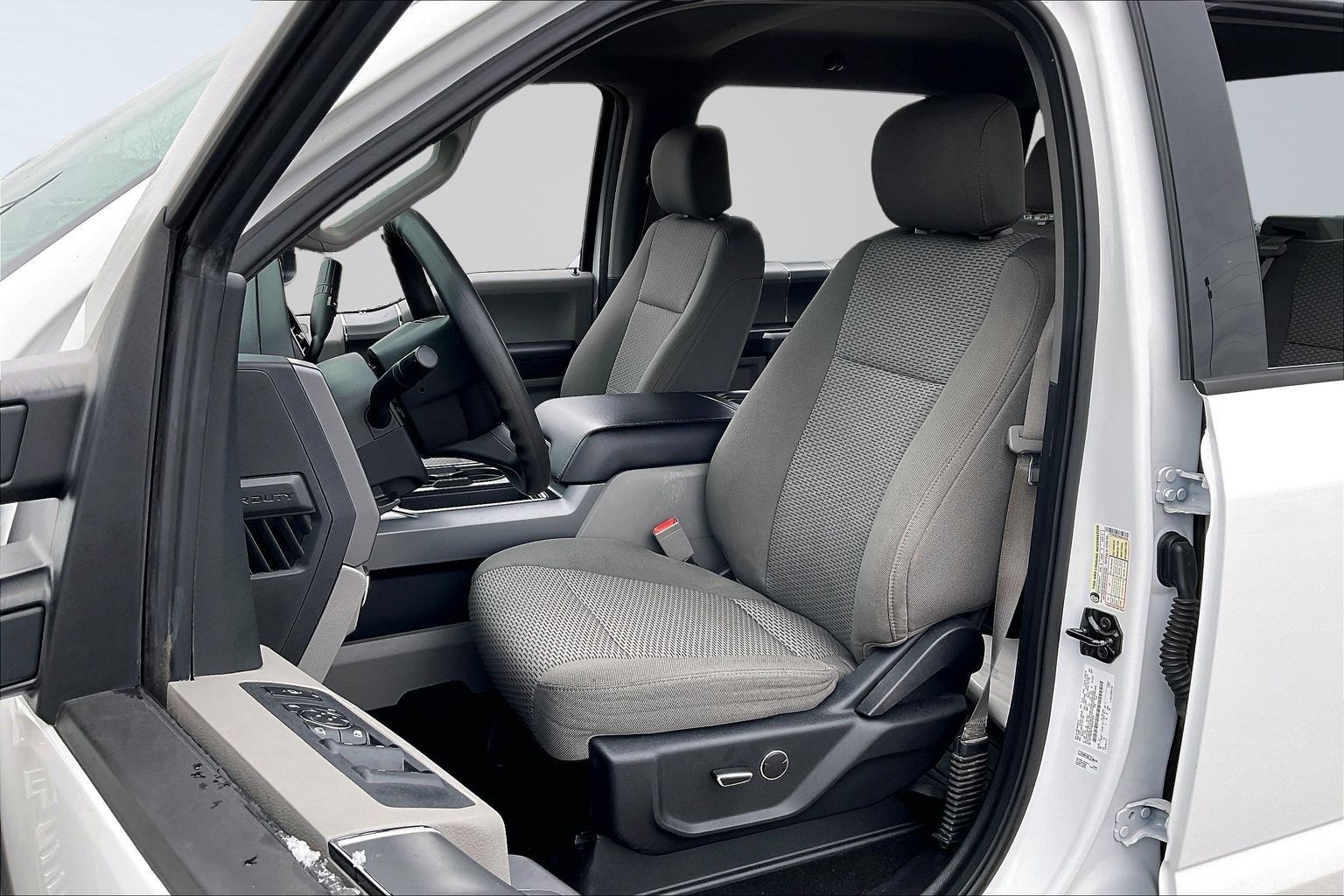 2019 FORD F-250 - Image 25