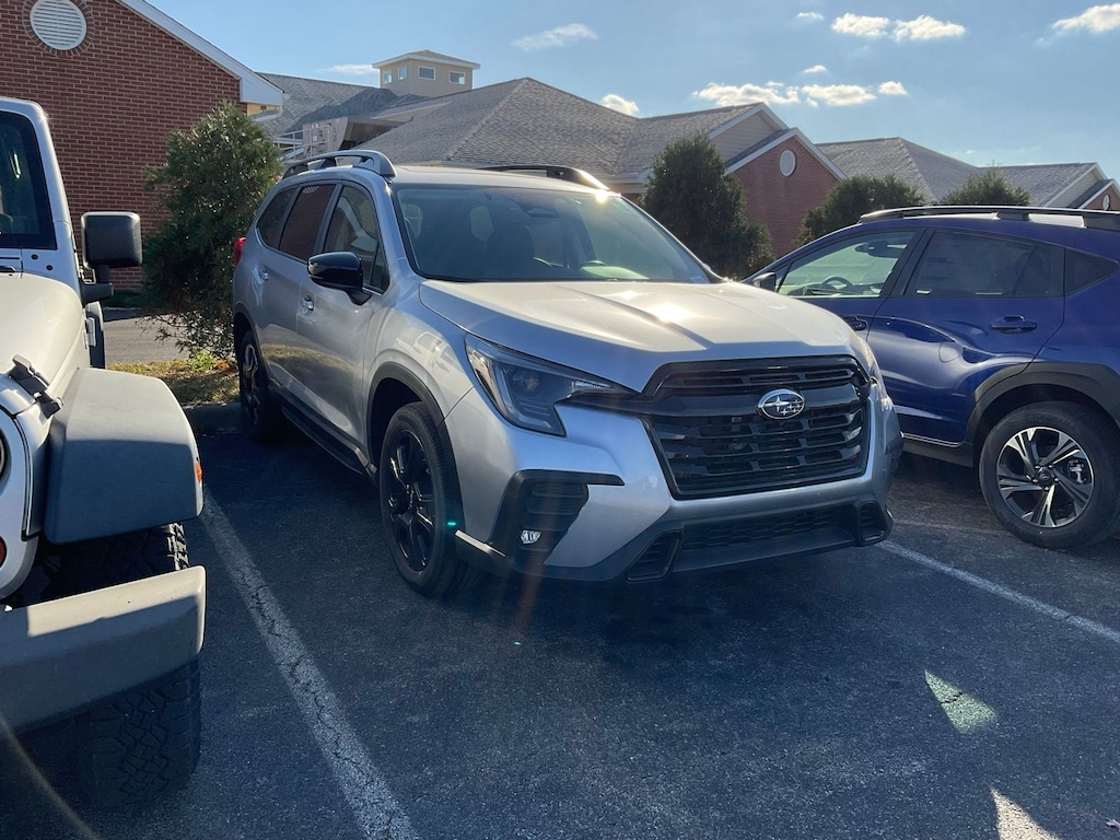 Used 2025 Subaru Ascent Onyx Edition Touring SUV
