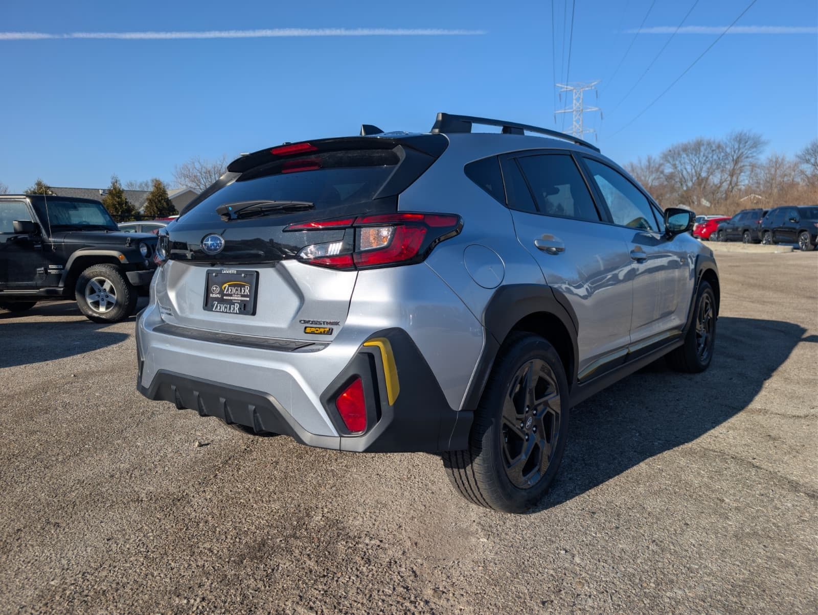 2025 SUBARU CROSSTREK - Image 8