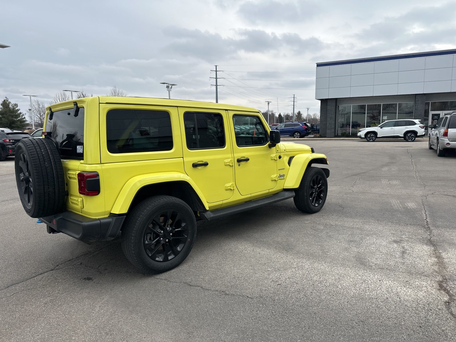2022 JEEP WRANGLER - Image 8