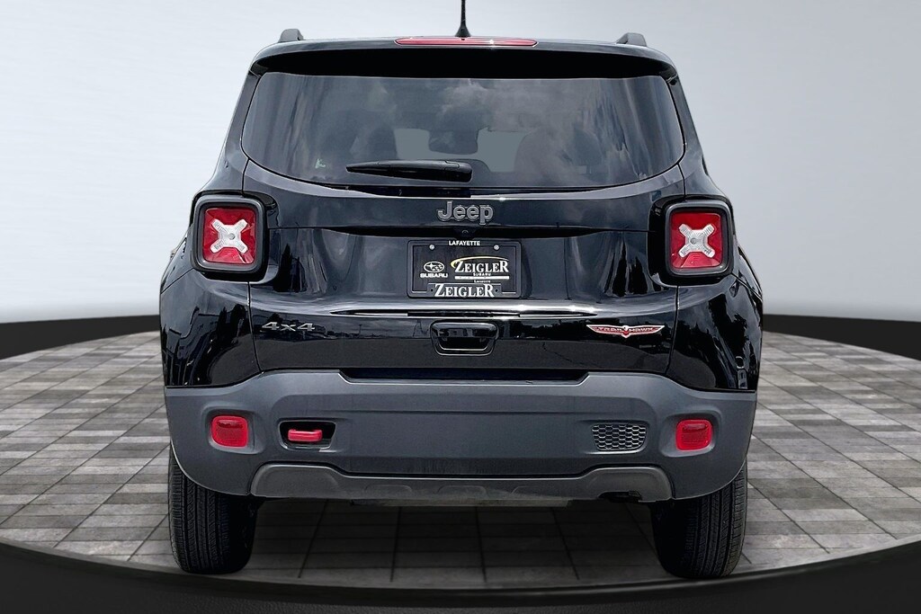 Used 2022 Jeep Renegade Trailhawk SUV