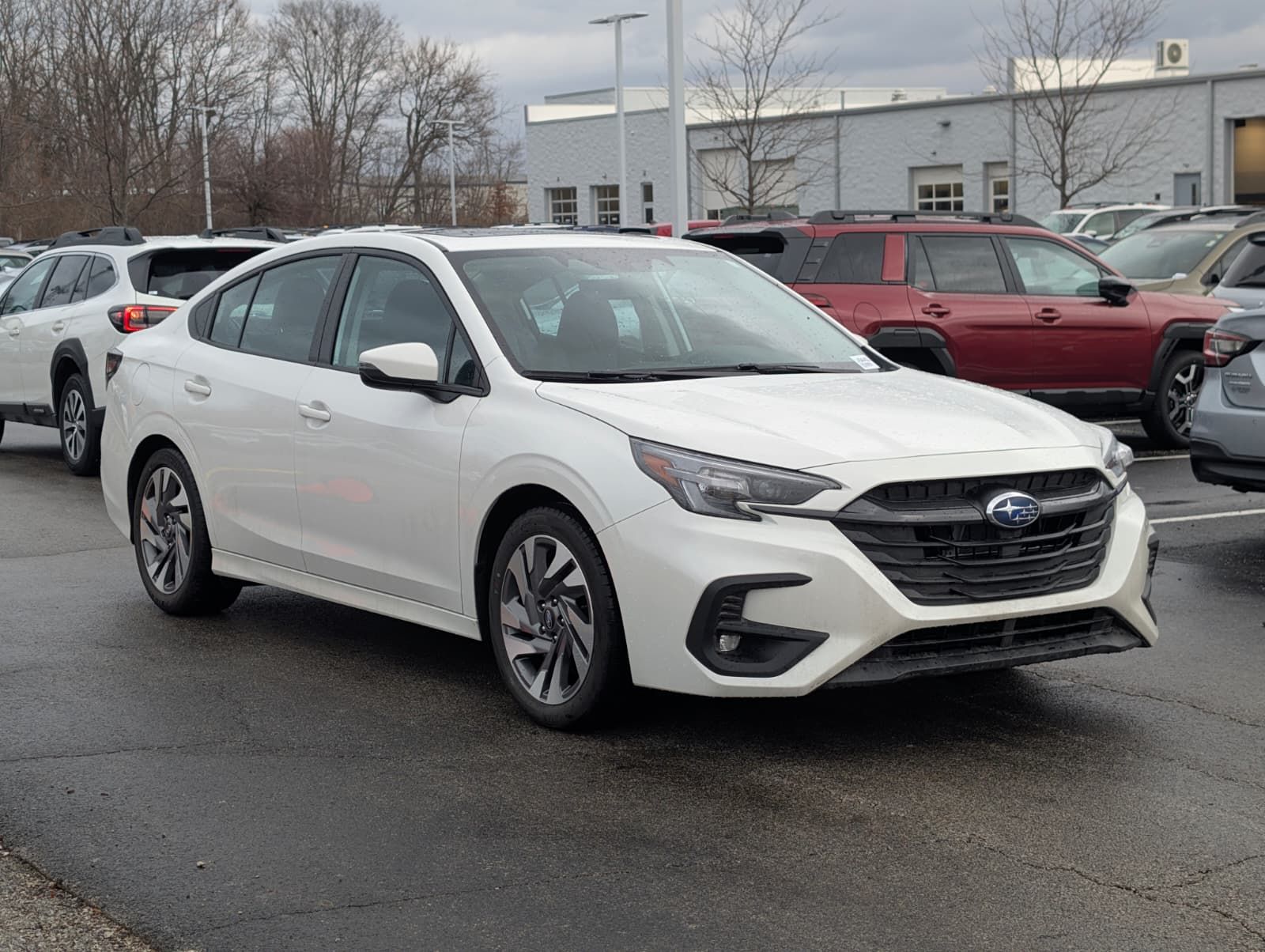 2025 SUBARU LEGACY - Image 4