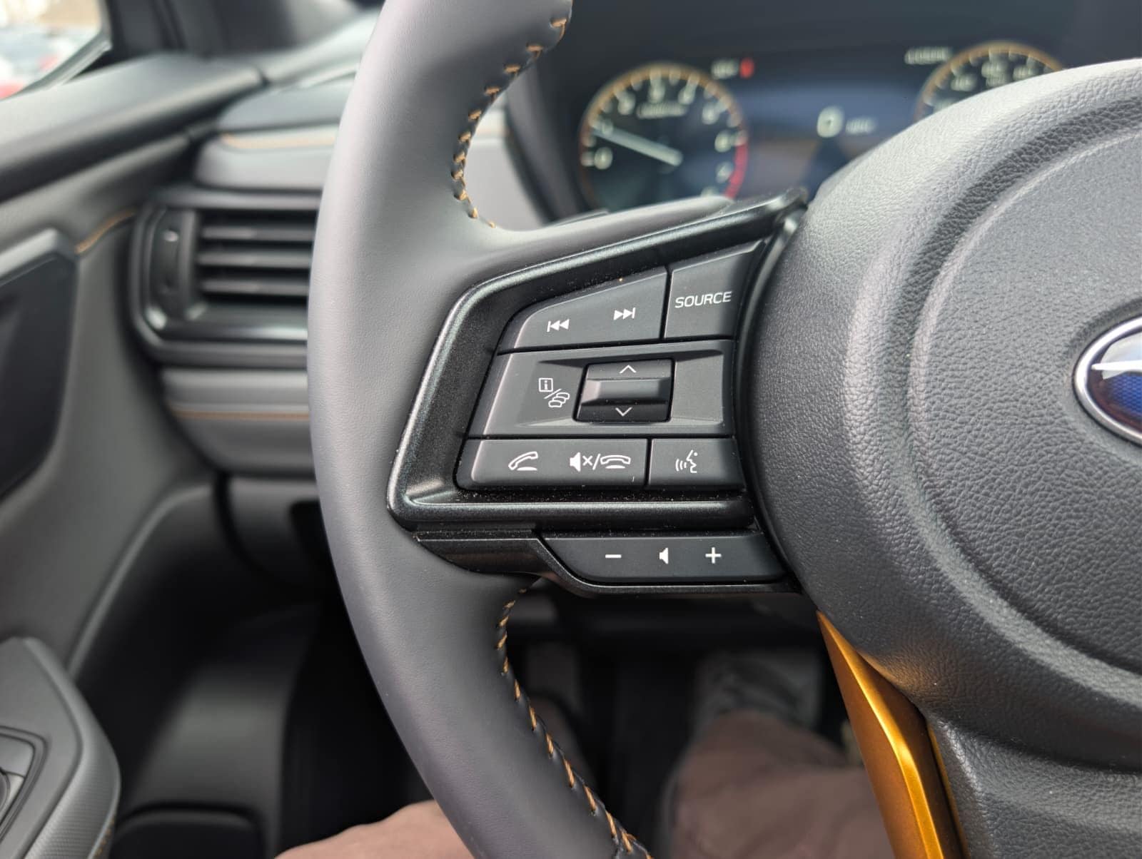 2026 SUBARU FORESTER - Image 25