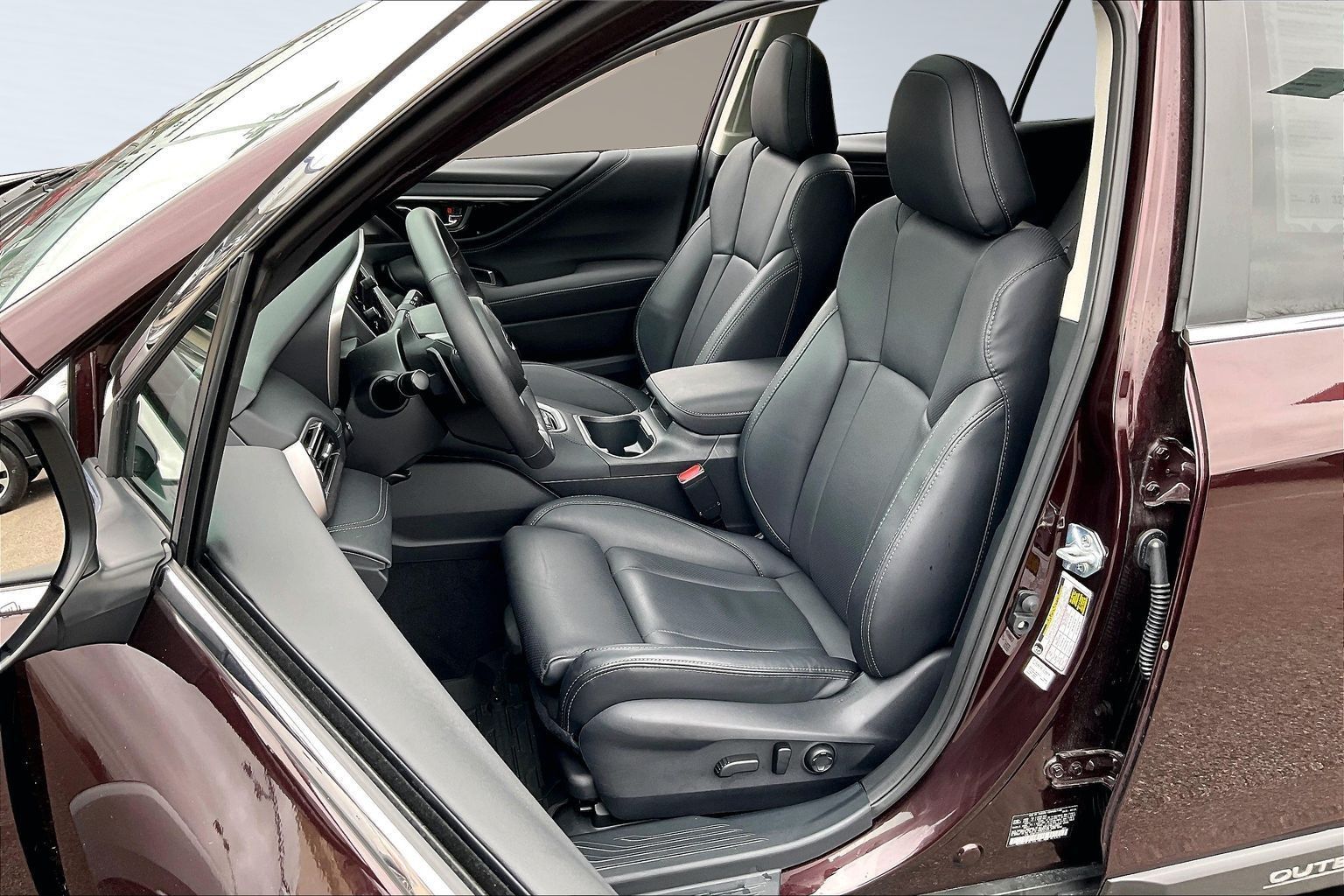 2025 SUBARU OUTBACK - Image 26