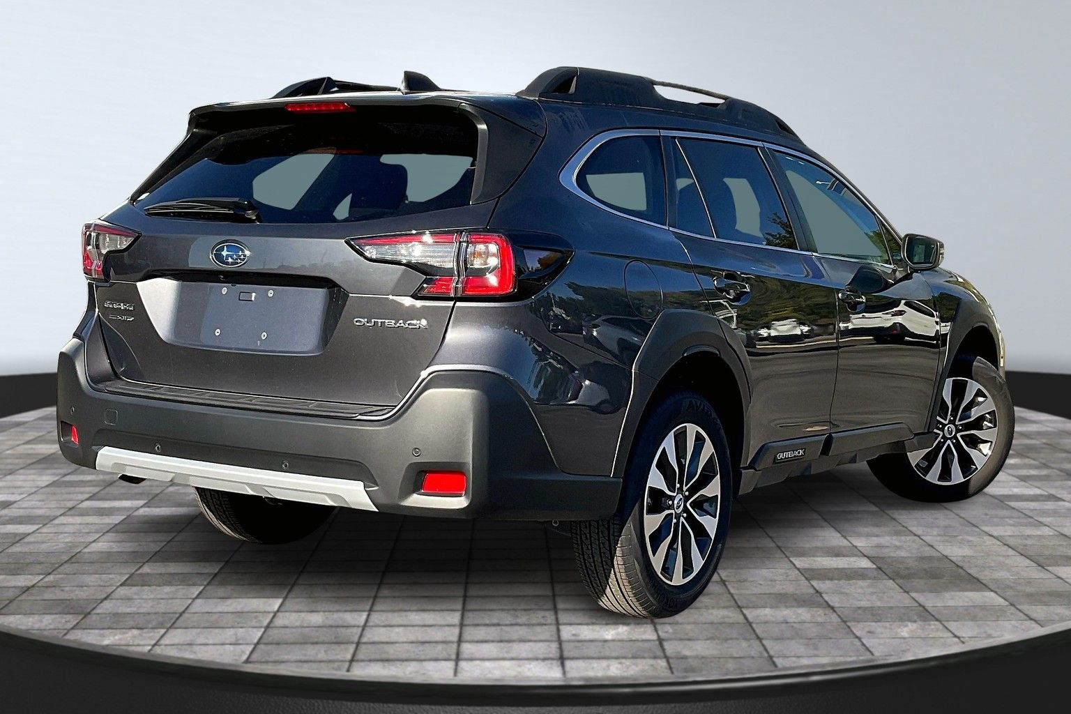 2025 Subaru Outback Limited photo 2