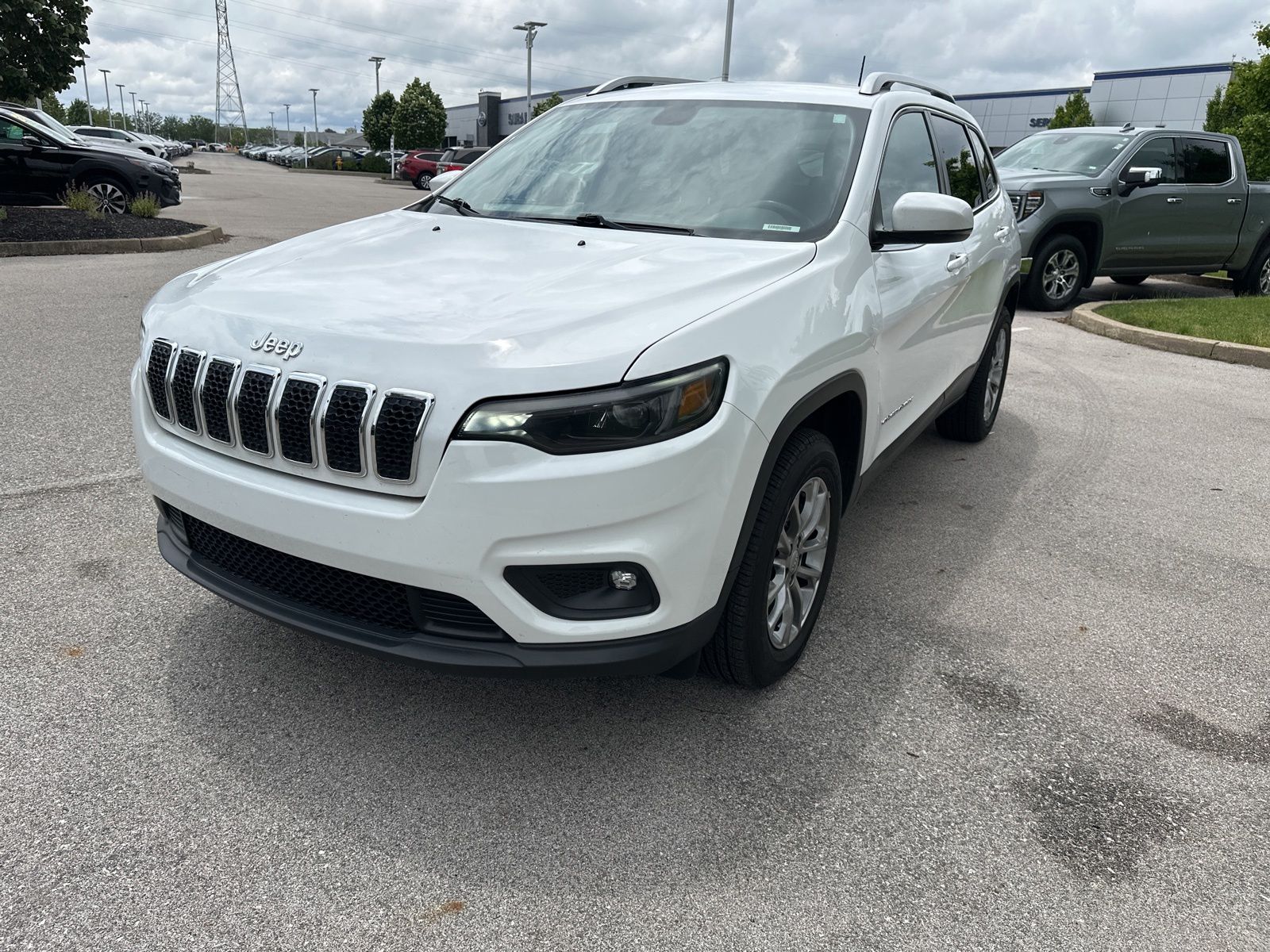 2019 Jeep Cherokee Latitude Plus 4X4's photo