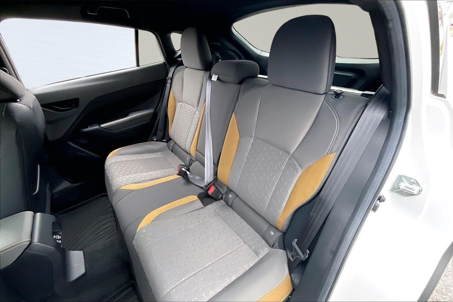 2025 SUBARU CROSSTREK - Image 26