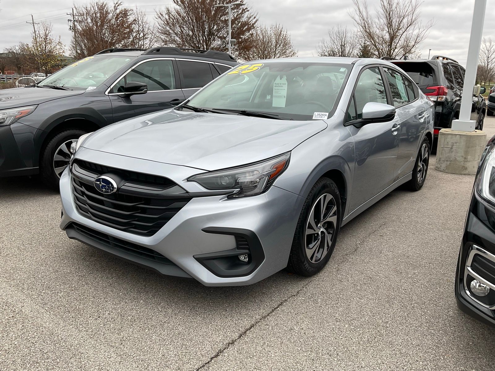 2025 Subaru Legacy Premium's photo