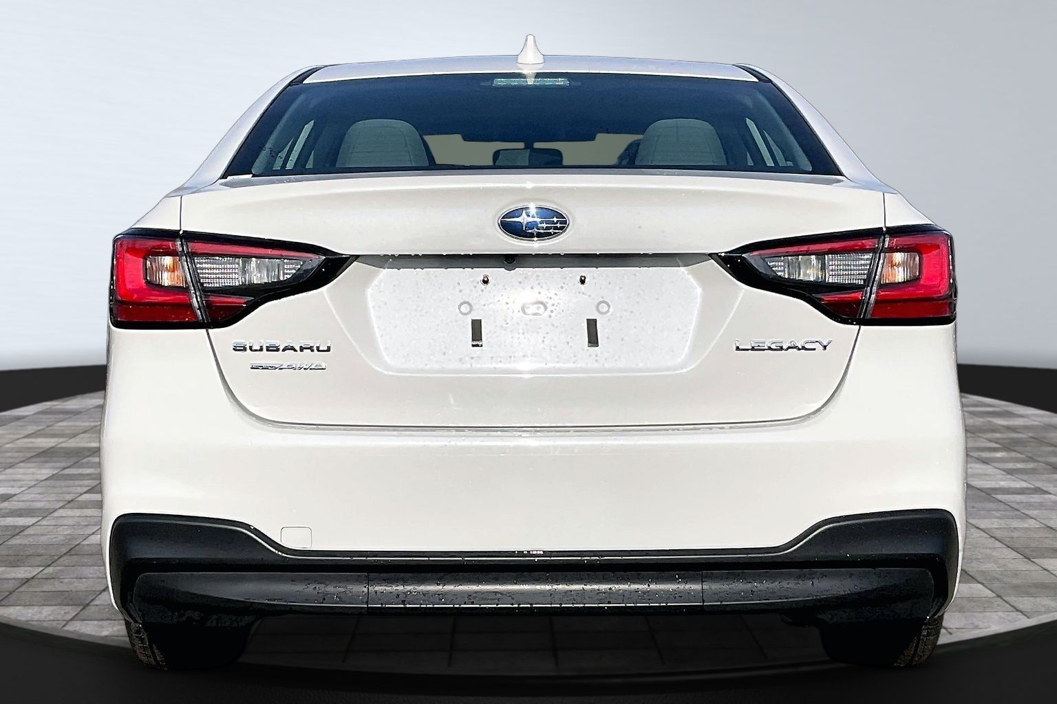 2025 SUBARU LEGACY - Image 4