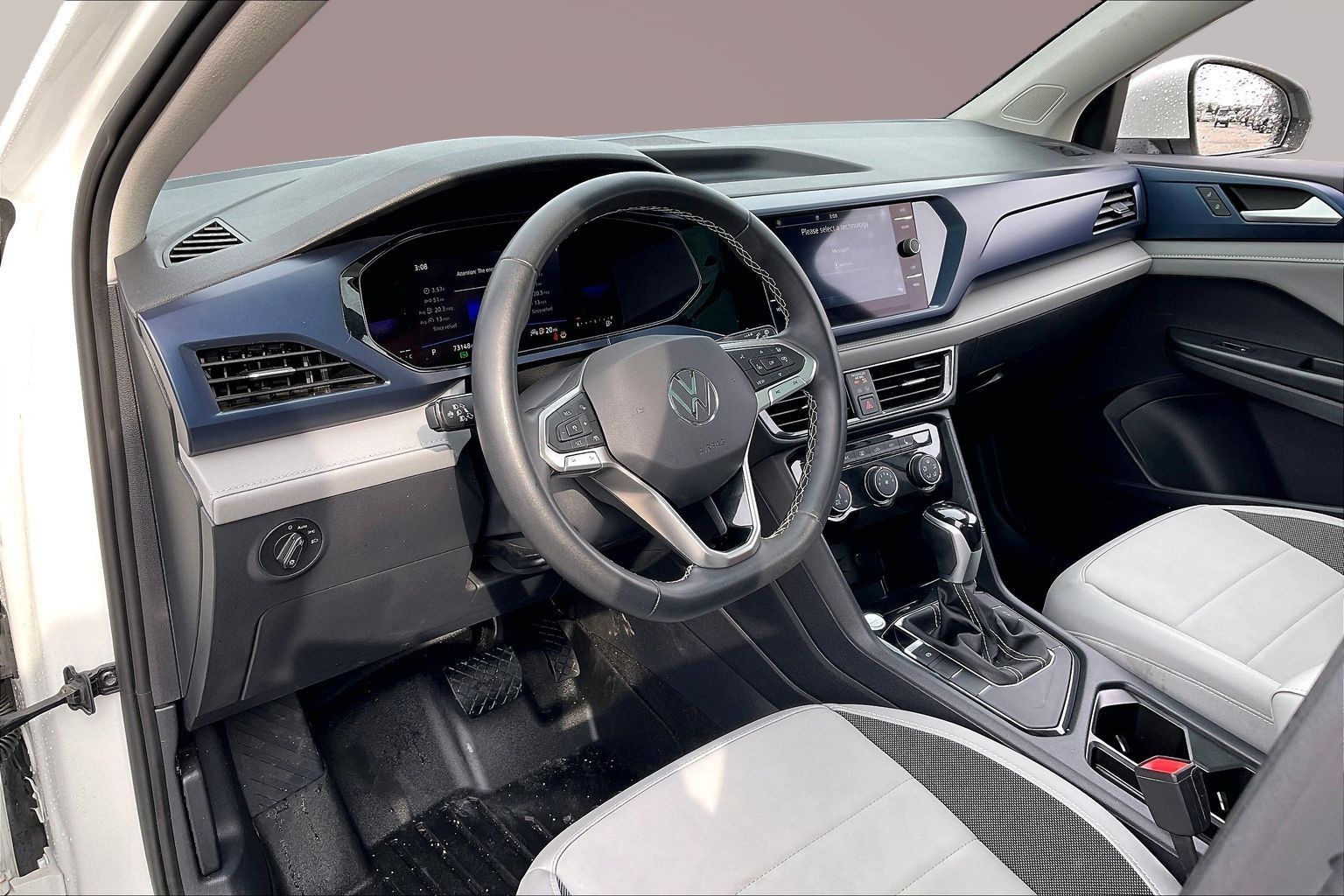 2023 VOLKSWAGEN TAOS - Image 12